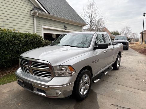 Used 2016 RAM 1500 Big Horn image 1