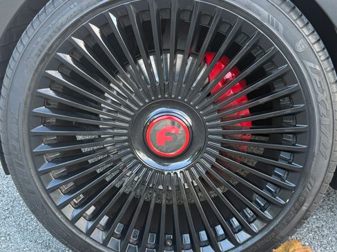 Used 2016 Land Rover Range Rover HSE image 8