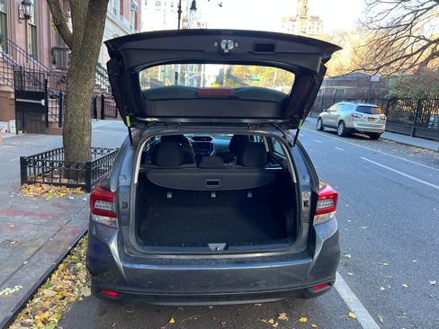 Used 2021 Subaru Impreza 2.0i image 11