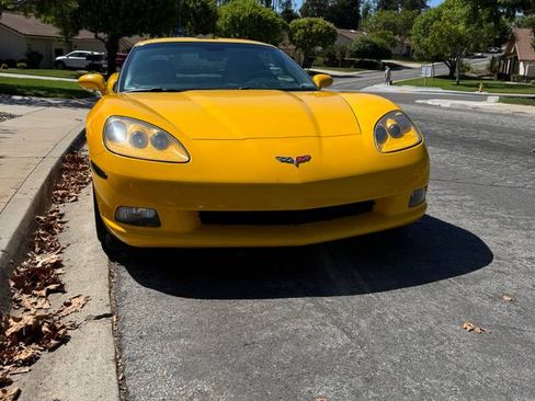 Used 2005 Chevrolet Corvette Coupe w/ Preferred Equipment Group image 18