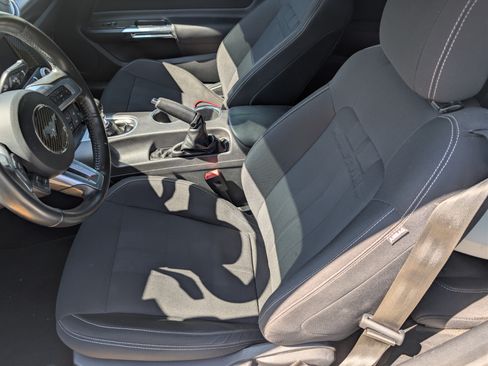 Used 2020 Ford Mustang GT w/ GT Performance Package image 19