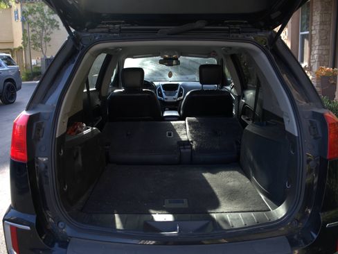 Used 2016 GMC Terrain SLT image 13