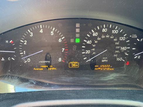 Used 2004 Lexus LS 430 image 12