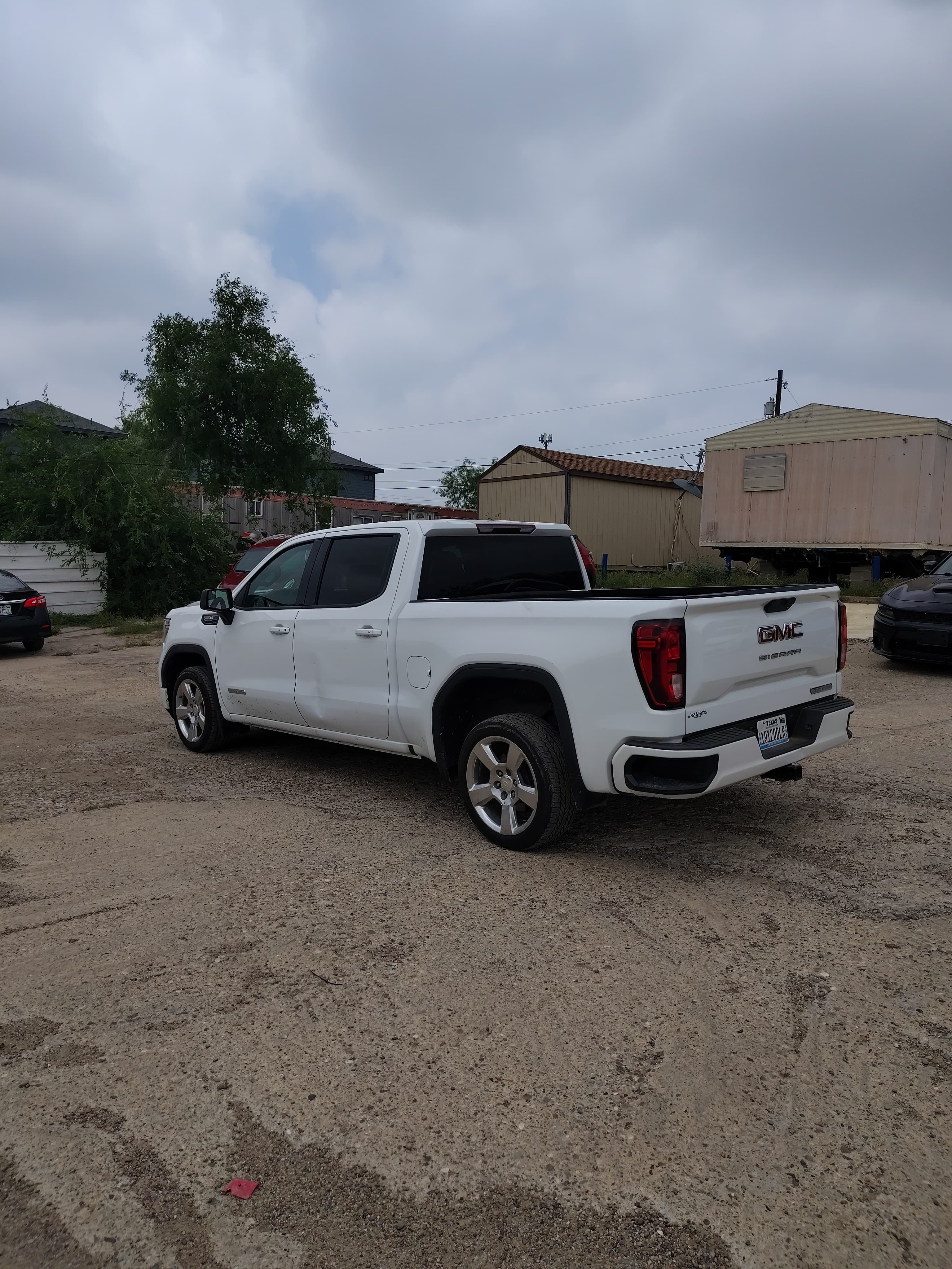 Used 2020 GMC Sierra 1500 Elevation w/ Elevation Value Package RWD image 12
