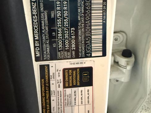 Used 2017 Mercedes-Benz GLE 350 image 13