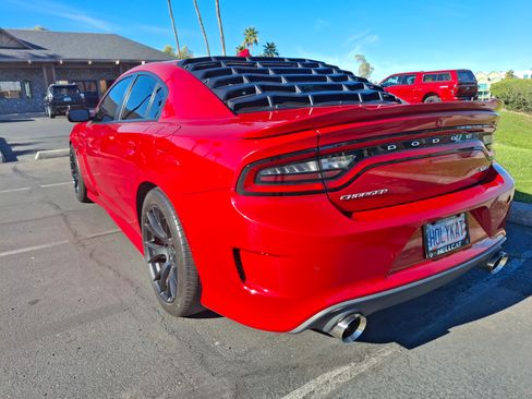 Used 2016 Dodge Charger SRT Hellcat w/ Harman/Kardon Audio Group image 6