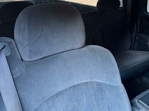 Used 2002 Chevrolet Silverado 1500 LS w/ Electrical Convenience Pkg image 21