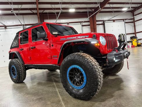 Used 2022 Jeep Wrangler Unlimited Rubicon 4xe w/ Cold Weather Group AWD/4WD image 8