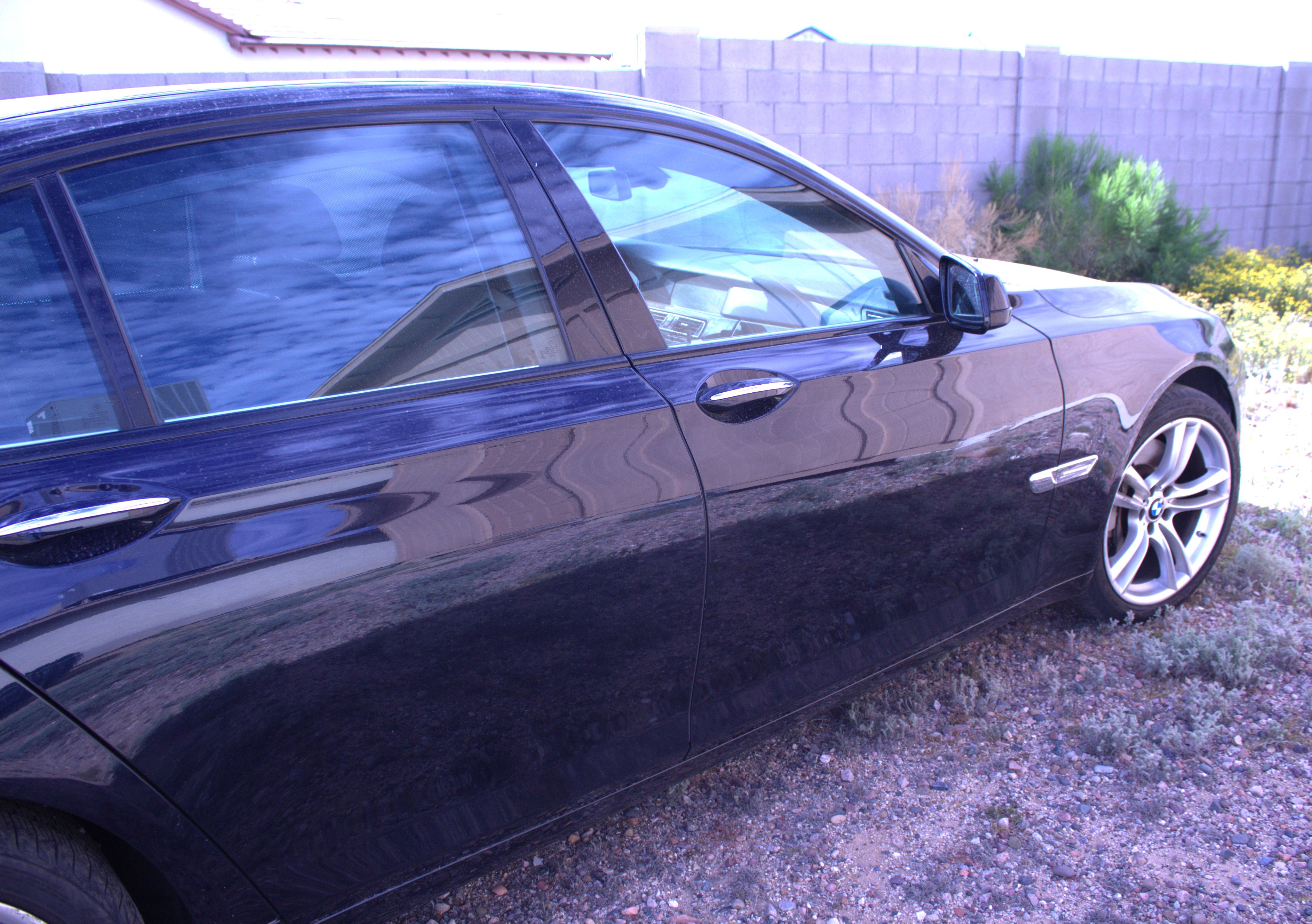 Used 2011 BMW 750i RWD image 4