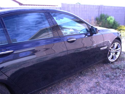 Used 2011 BMW 750i 750i Sedan 4D image 4