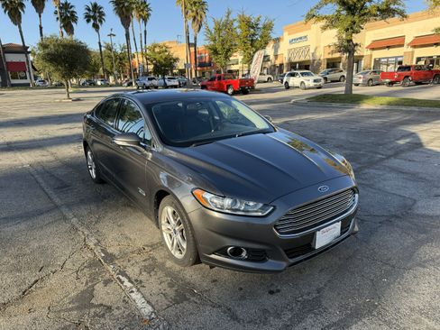 Used 2015 Ford Fusion Energi Titanium image 6