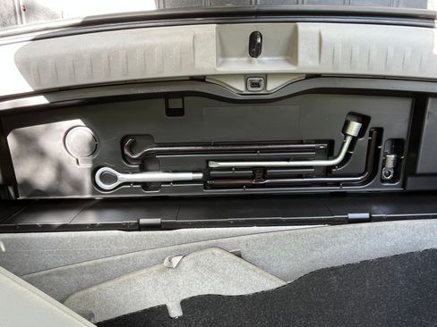 Used 2008 Toyota Highlander Limited AWD/4WD image 19