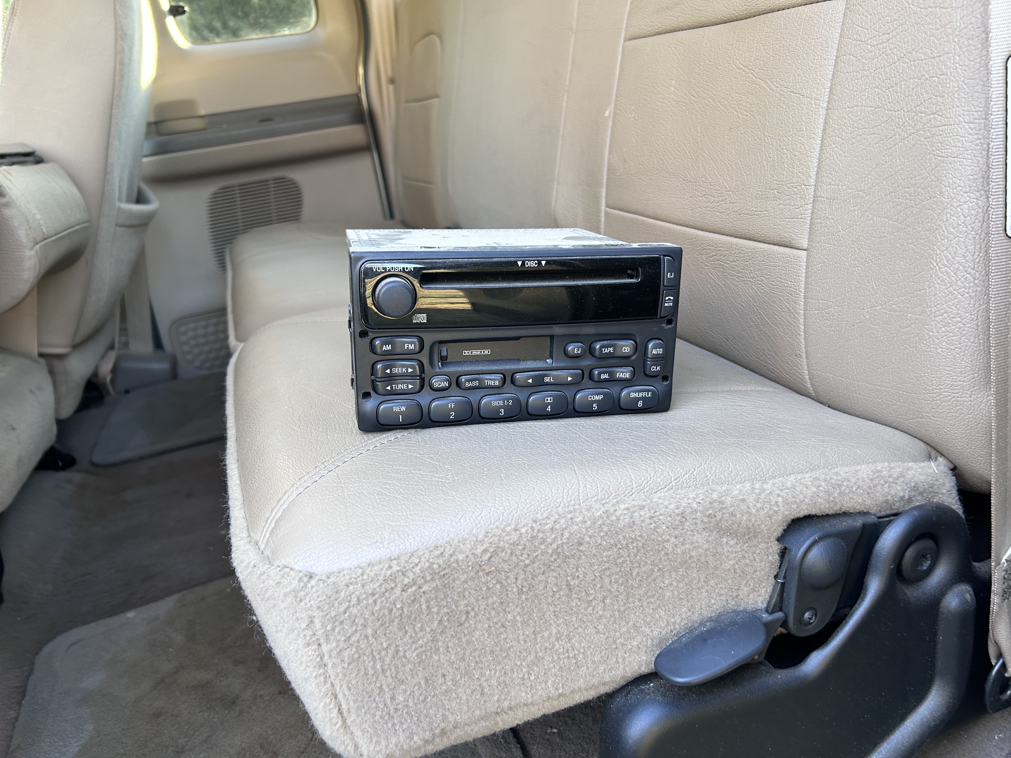 Used 2000 Ford F250 4x4 SuperCab Super Duty image 14