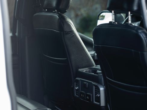 Used 2020 Ford F150 XLT w/ Equipment Group 302A Luxury image 8