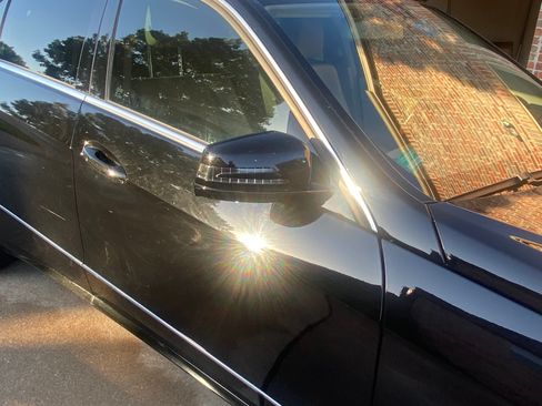 Used 2011 Mercedes-Benz E 350 Sedan image 9