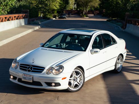 Used 2005 Mercedes-Benz C 55 AMG Sedan image 2