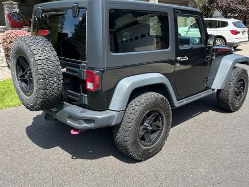 Used 2015 Jeep Wrangler Rubicon image 5