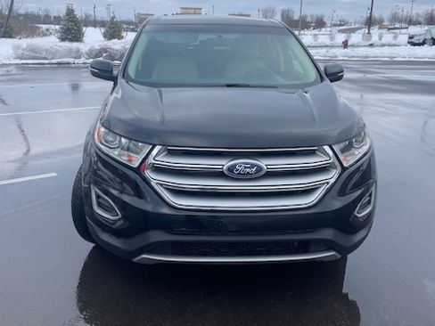 Used 2017 Ford Edge SEL w/ Equipment Group 201A image 4