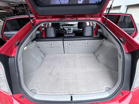 Used 2015 Toyota Prius Persona Series image 8