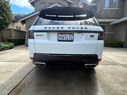 Used 2018 Land Rover Range Rover Sport HSE Dynamic AWD/4WD image 6