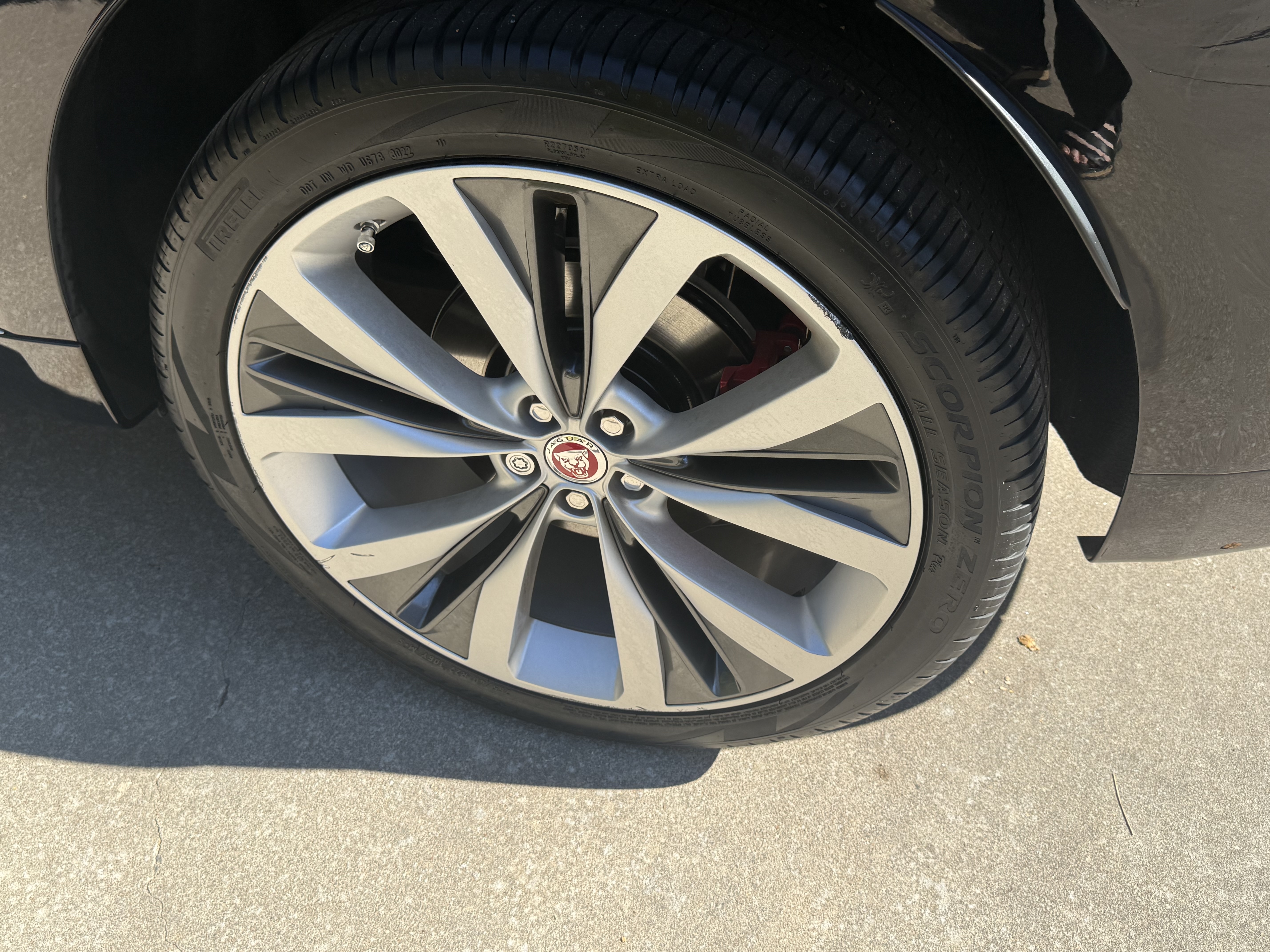 Used 2020 Jaguar F-PACE S AWD/4WD image 12