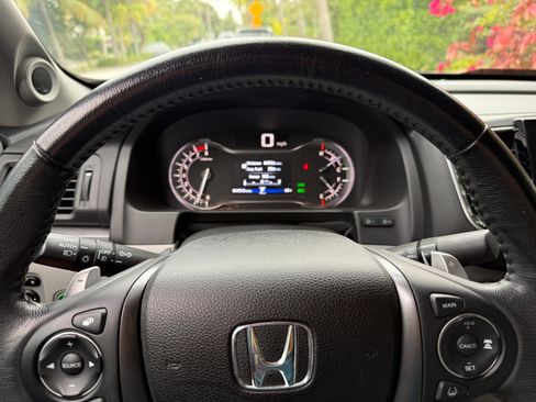 Used 2021 Honda Ridgeline RTL image 6