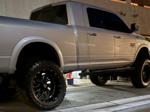 Used 2014 RAM 2500 Laramie w/ Protection Group image 4