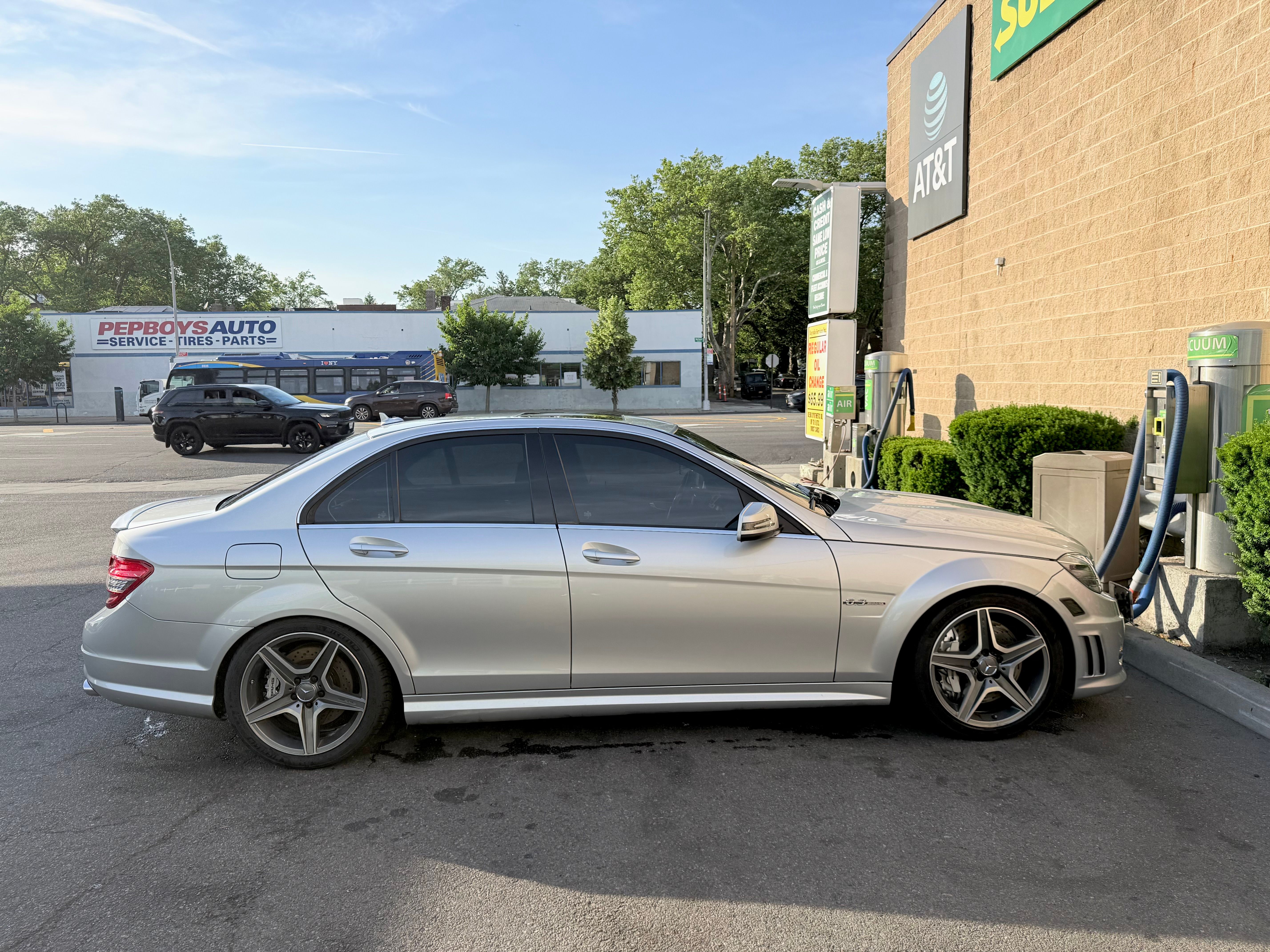 Used 2010 Mercedes-Benz C 63 AMG Sedan image 13