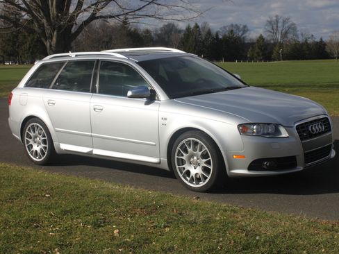 Used 2006 Audi S4 Avant image 2