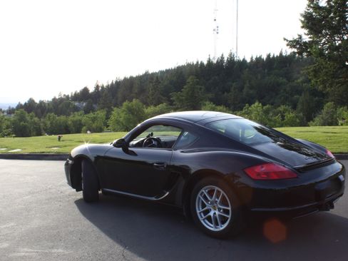 Used 2007 Porsche Cayman RWD image 4