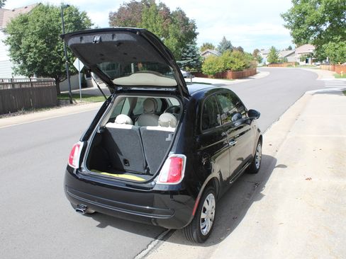 Used 2015 FIAT 500 Pop image 12