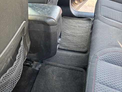 Used 2014 Chevrolet Equinox LS image 29