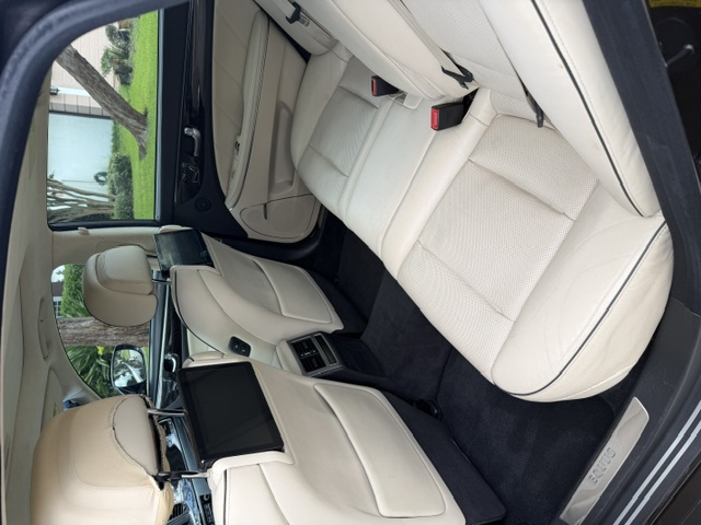 Used 2014 Hyundai Equus Ultimate RWD image 16