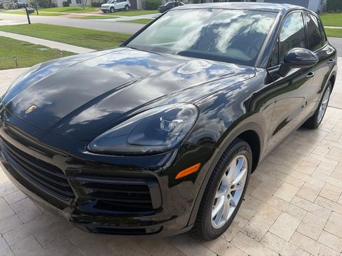 Used 2019 Porsche Cayenne image 1