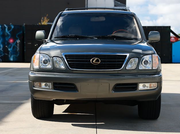 Used 2000 Lexus LX 470 4WD image 5