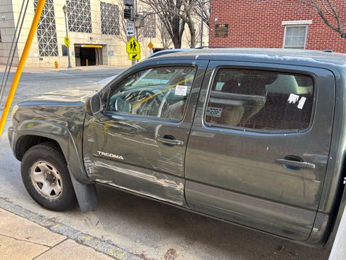 Used 2009 Toyota Tacoma 4x4 Double Cab image 22