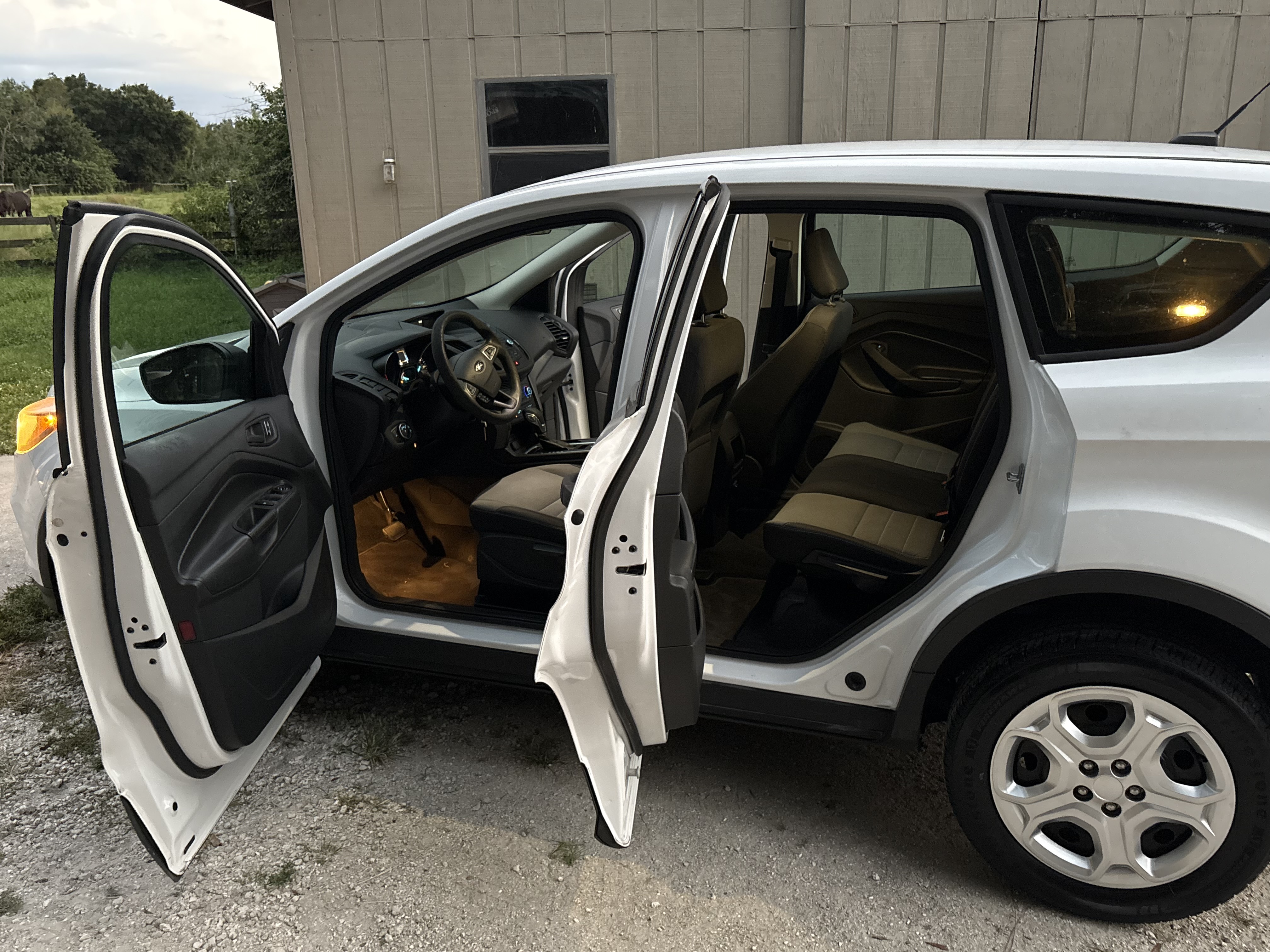 Used 2018 Ford Escape S FWD image 8