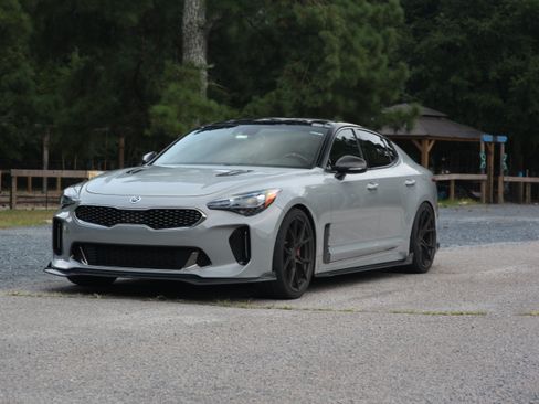 Used 2019 Kia Stinger GT1 image 8