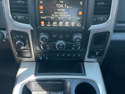 Used 2017 RAM 2500 Big Horn image 19