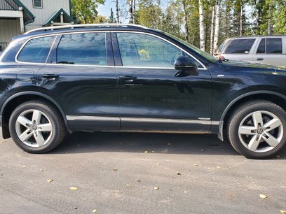 Used 2011 Volkswagen Touareg TDI