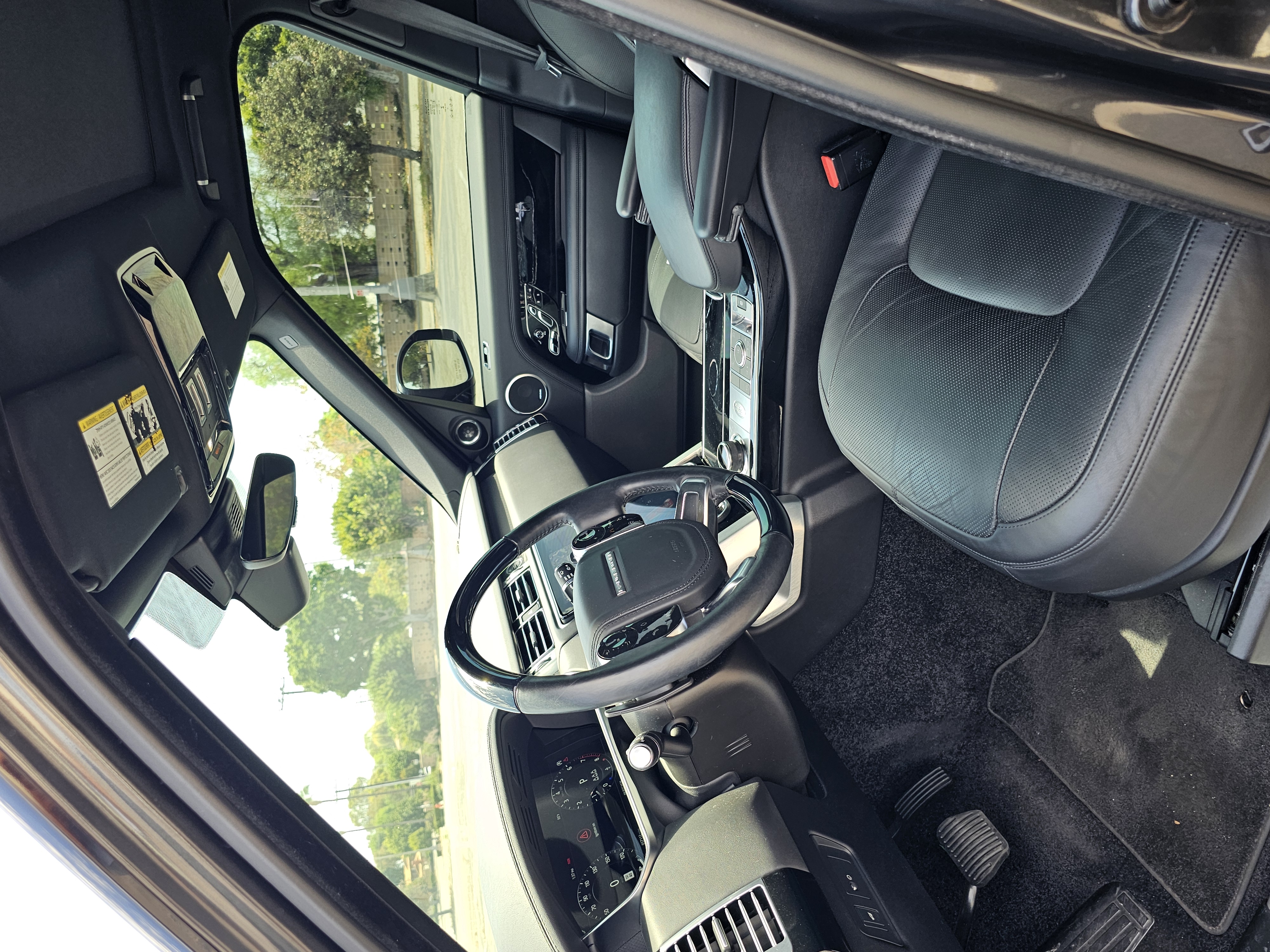 Used 2020 Land Rover Range Rover HSE AWD/4WD image 23