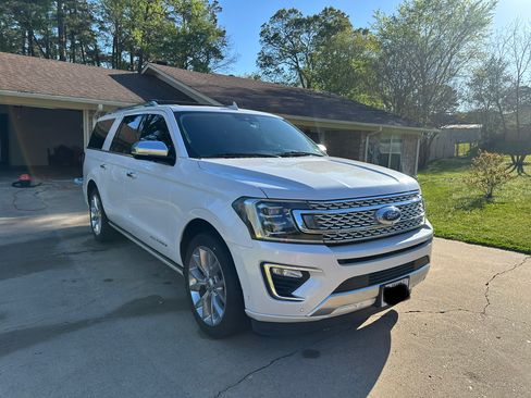 Used 2018 Ford Expedition Max Platinum image 4