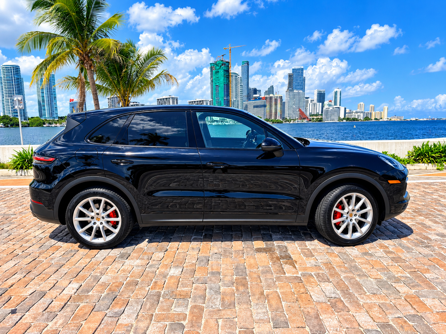 Used 2019 Porsche Cayenne AWD/4WD image 4