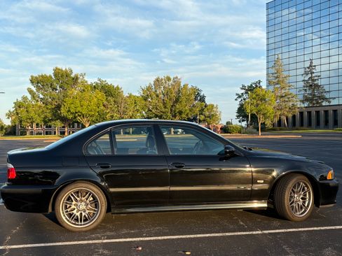 Used 2003 BMW M5 RWD image 24