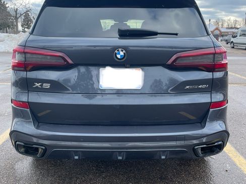 Used 2021 BMW X5 xDrive40i w/ M Sport Package image 6