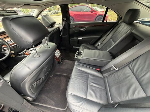 Used 2007 Mercedes-Benz S 550 image 6