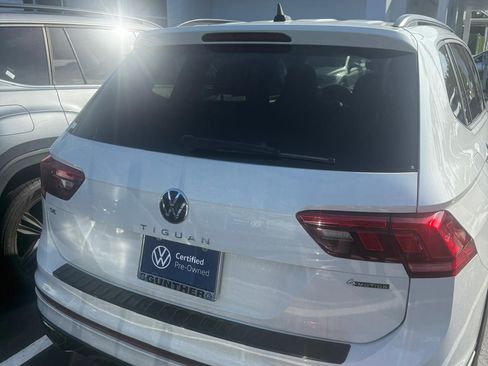 Used 2023 Volkswagen Tiguan SE R-Line FWD image 11