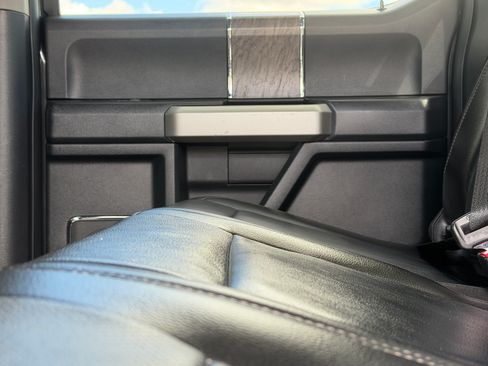 Used 2017 Ford F350 Lariat w/ Chrome Package AWD/4WD image 21