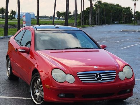 Used 2003 Mercedes-Benz C 230 Coupe image 4