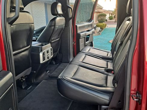 Used 2015 Ford F150 Lariat w/ Equipment Group 502A Luxury image 14